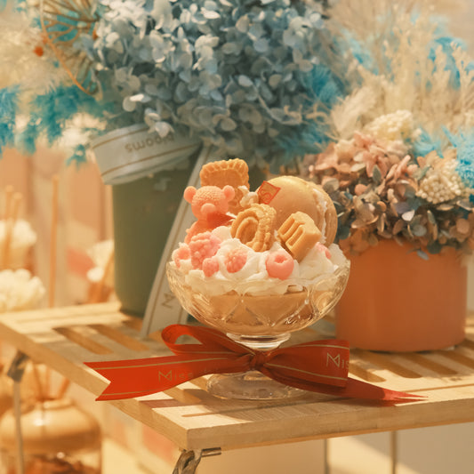 Vanilla Caramel Large Sundae Candle