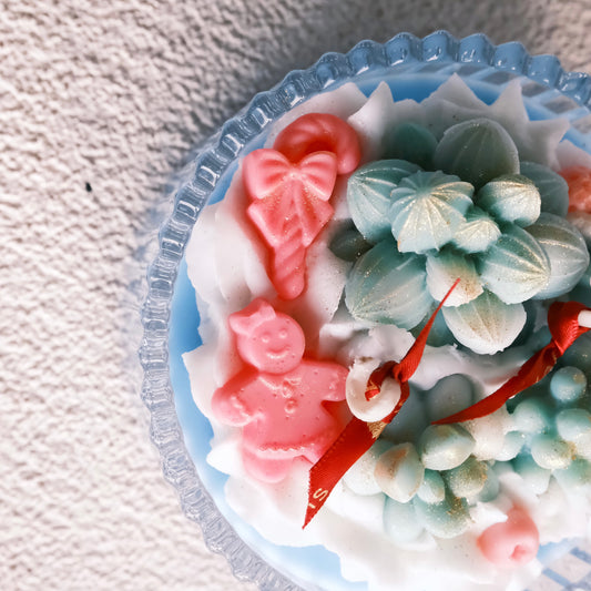 Christmas-themed Botanical Bowl Candle