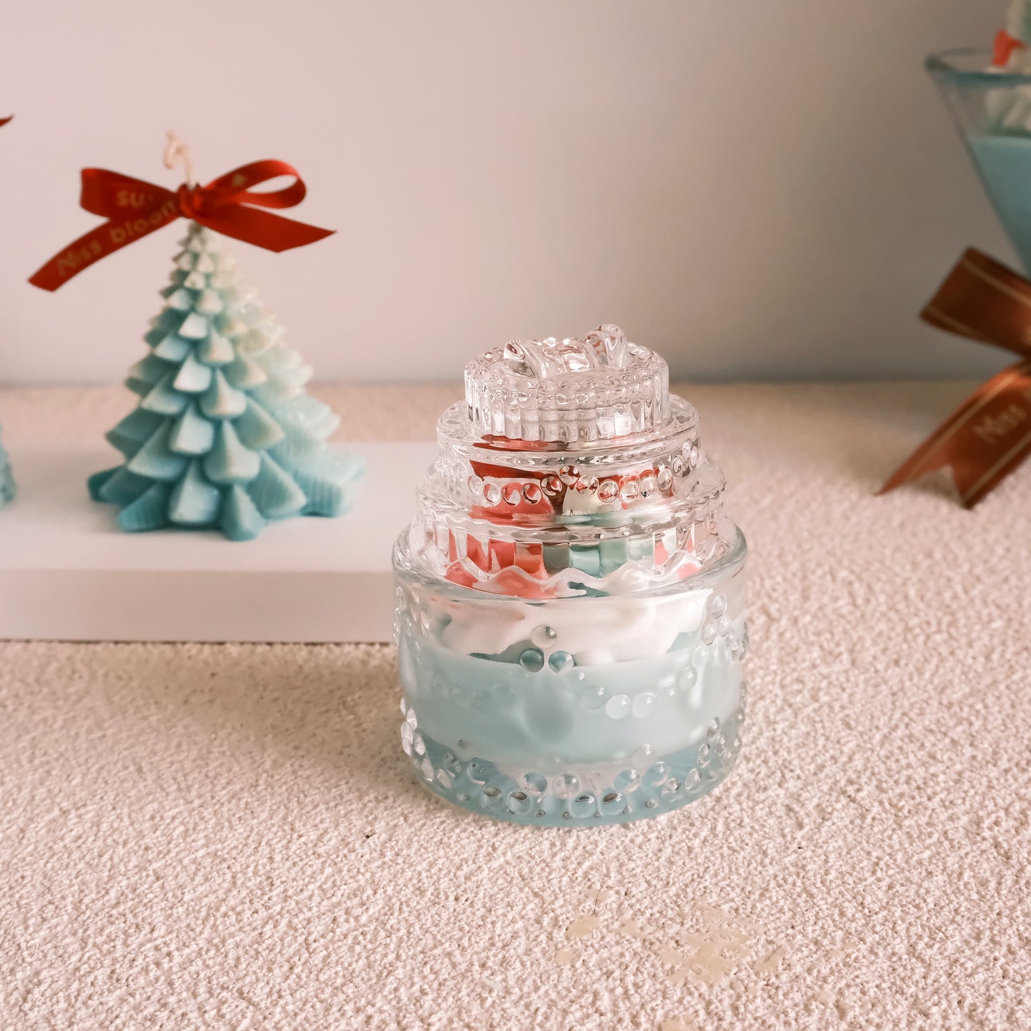 Christmas-themed Botanical Sparkle Jar Candle