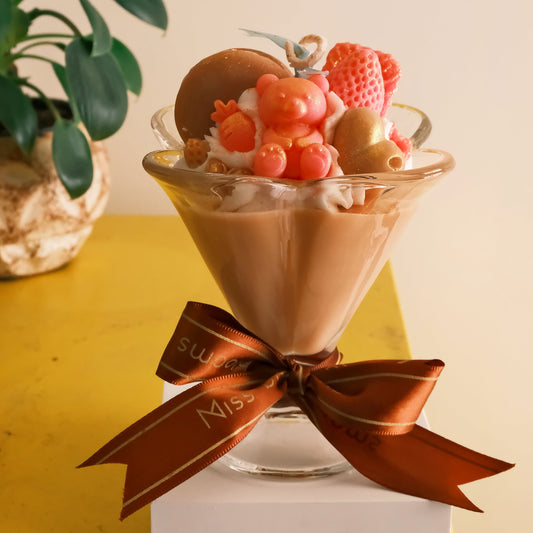 Vanilla Caramel Ice Cream Cup Candle