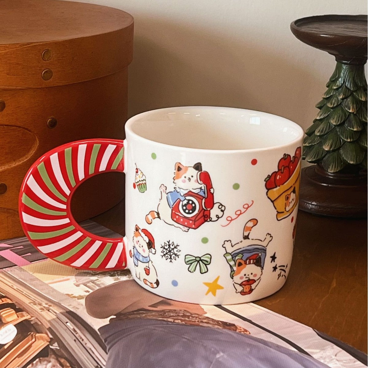 Christmas Kitty Mug – Cute Holiday Cat Ceramic Cup with Candy Cane Handle