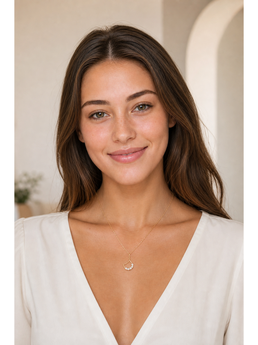 Gold Plated Cat Outline Zircon Pendant Necklace 2