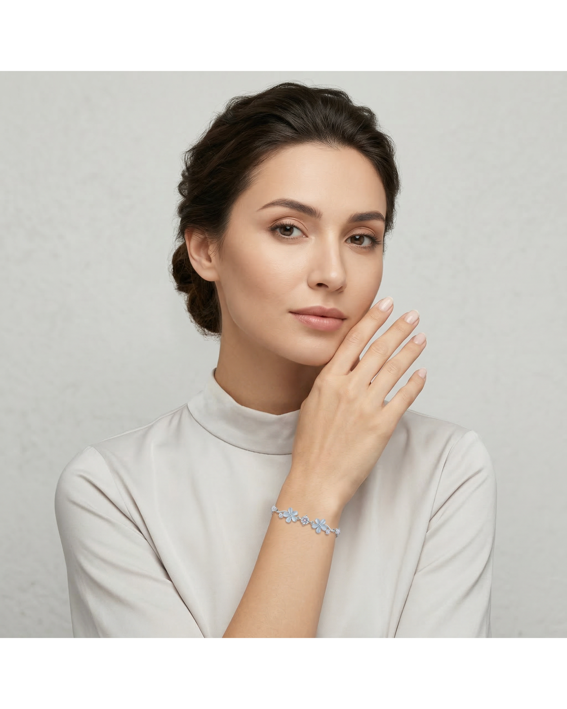 Delicate Floral Zircon Gold Plated Bracelet