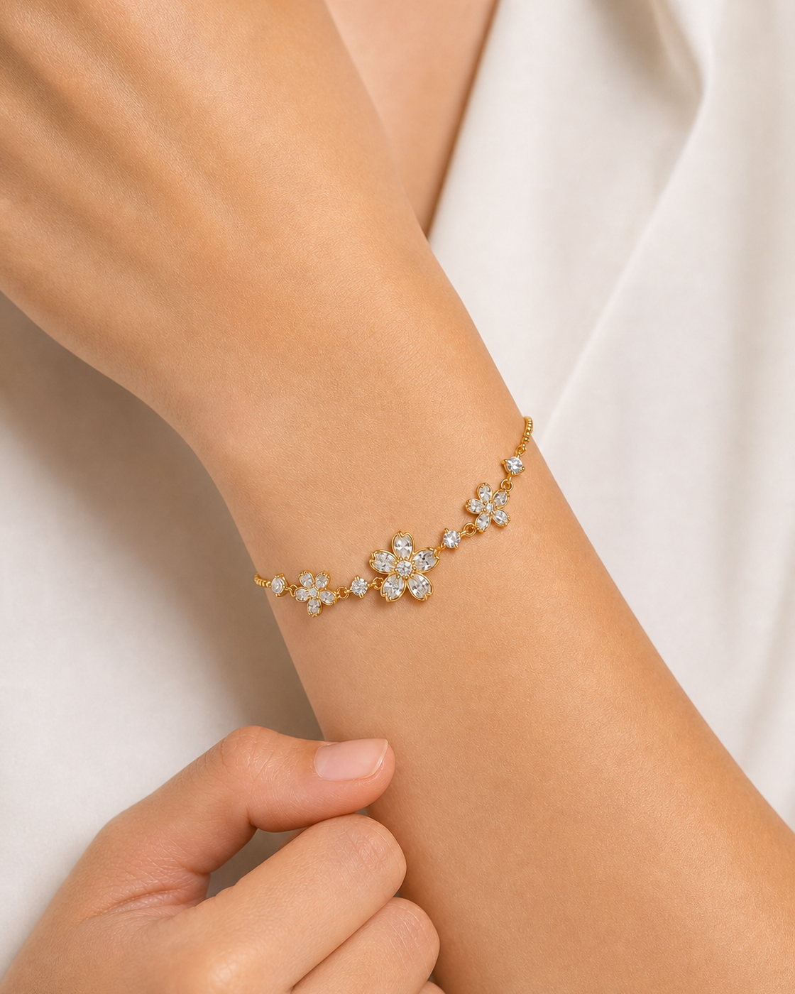 Gold Plated Floral Slider Bracelet