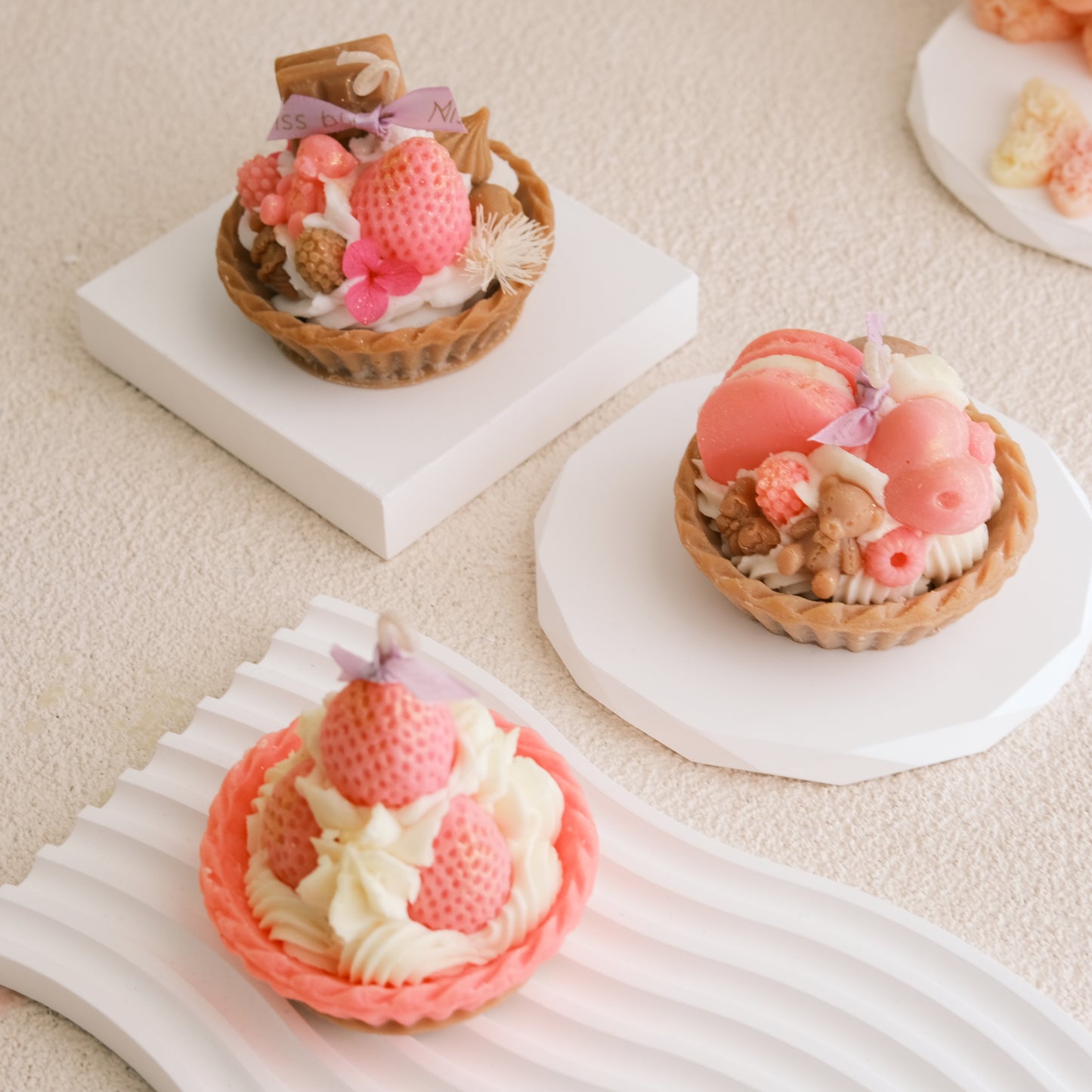 Vanilla Caramel Dessert Tart Candle