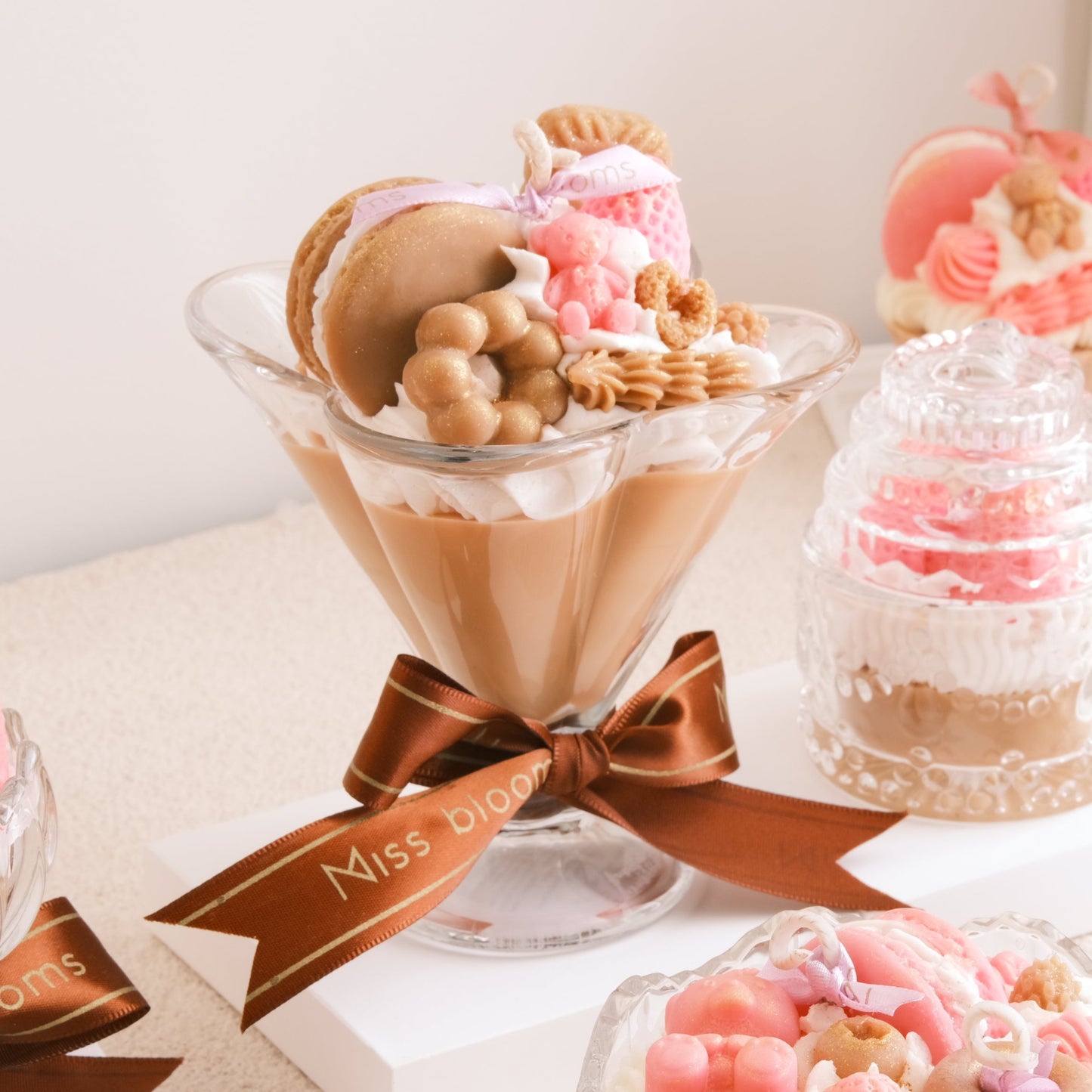 Vanilla Caramel Ice Cream Cup Candle