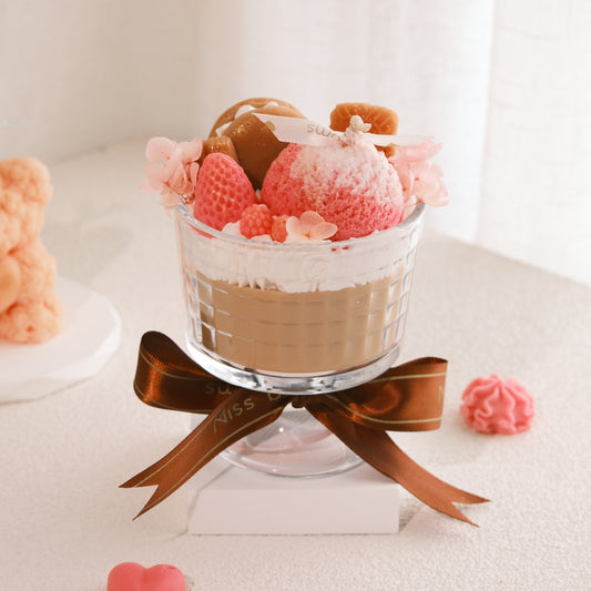 Vanilla Caramel Giant Sundae Candle