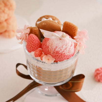 Vanilla Caramel Giant Sundae Candle