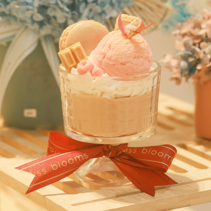 Vanilla Caramel Giant Sundae Candle
