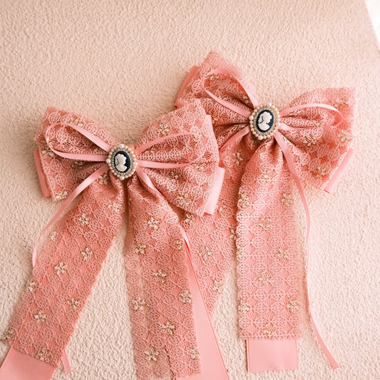 Bow Clip