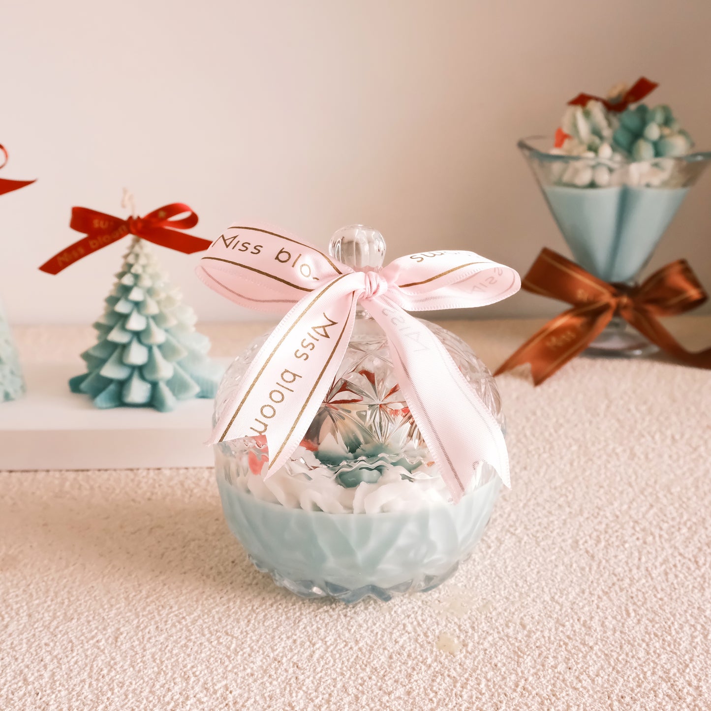 Christmas-themed Botanical Bowl Candle