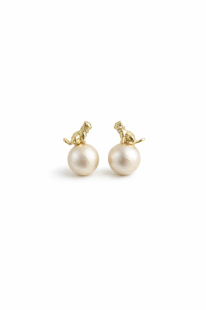 Plated Cat Pearl With Zircon Collar Gold with Sterling Silver Posts Earring 1