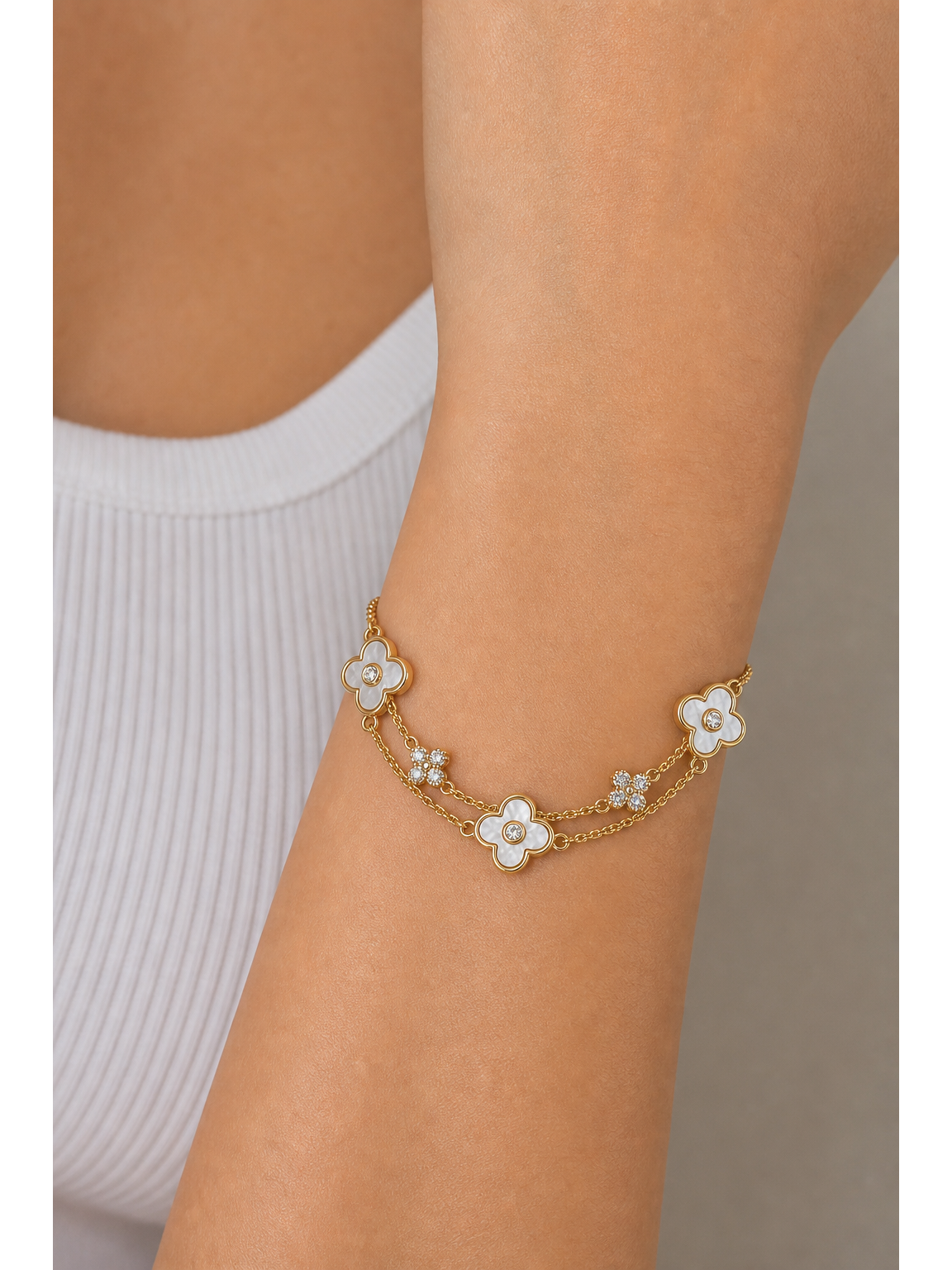 Gold Plated Double Layer Shell Clover Bracelet 3