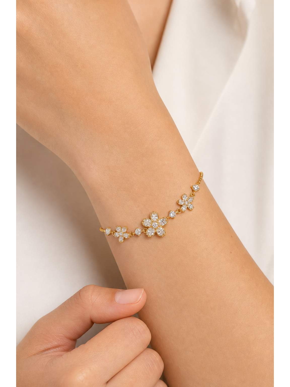 Gold Plated Floral Slider Bracelet 4