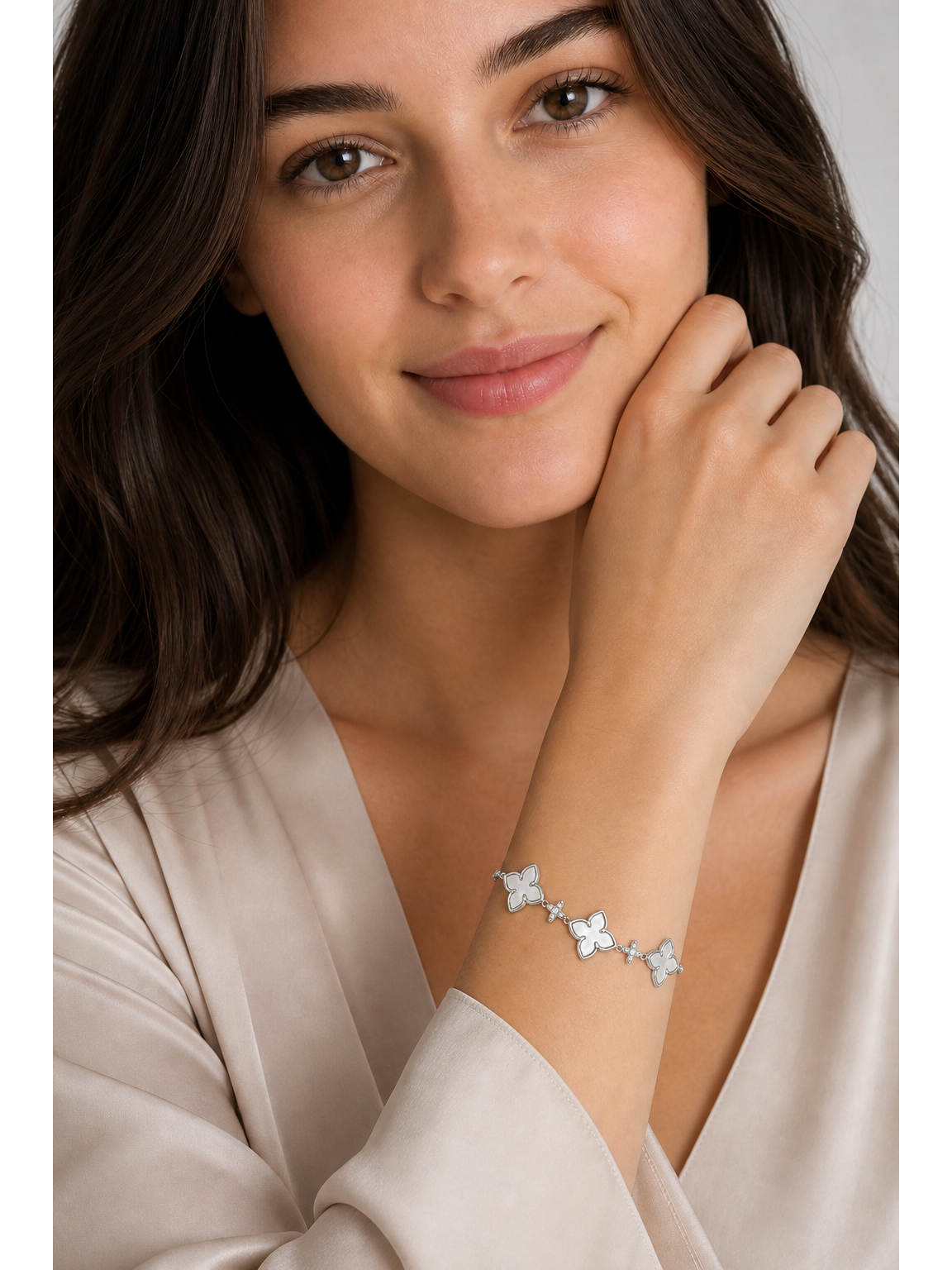 Rhodium Plated Mother-of-Pearl Flower Bracelet 2