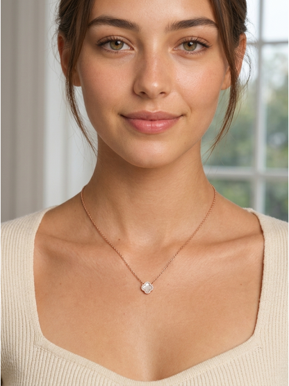 Rose Gold Plated Clover Pendant Necklace 2