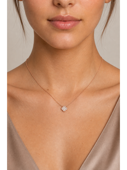 Rose Gold Plated Clover Pendant Necklace 3