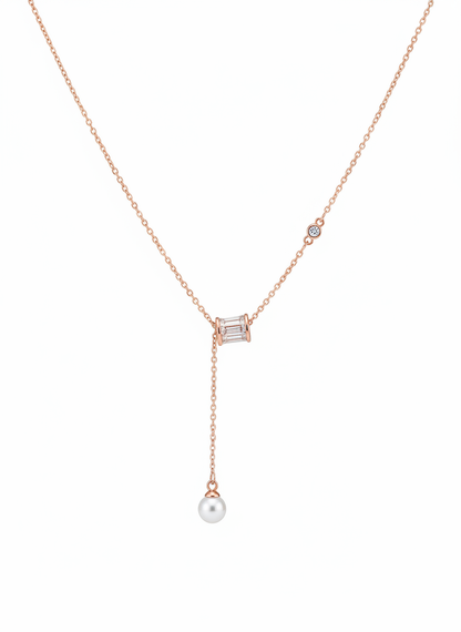 Elegant Rose Gold Plated Necklace with Pearl and Zircon Detail 1