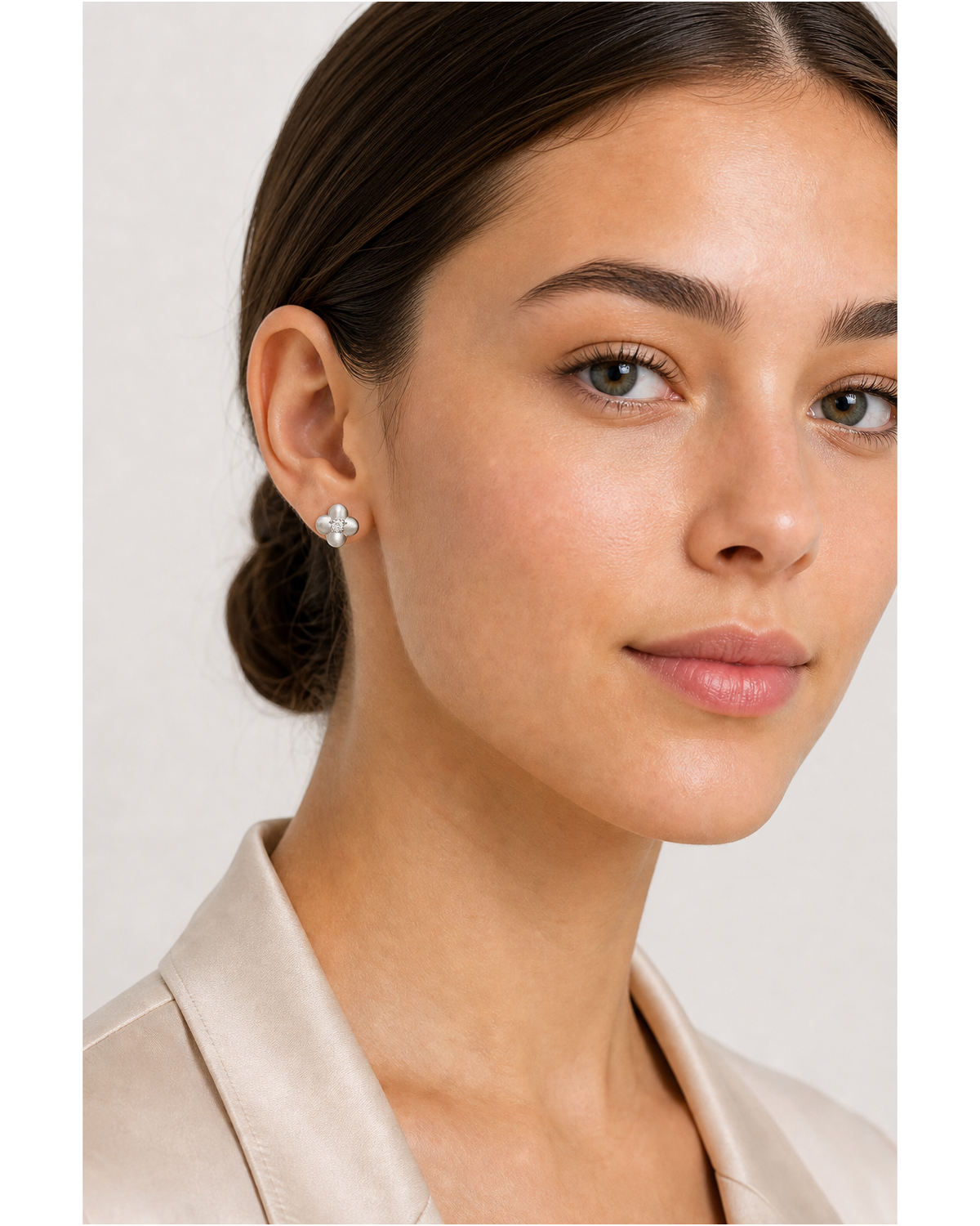 Silver Brushed Four-leaf Flower Rhodium with Sterling Silver Posts Earring 3